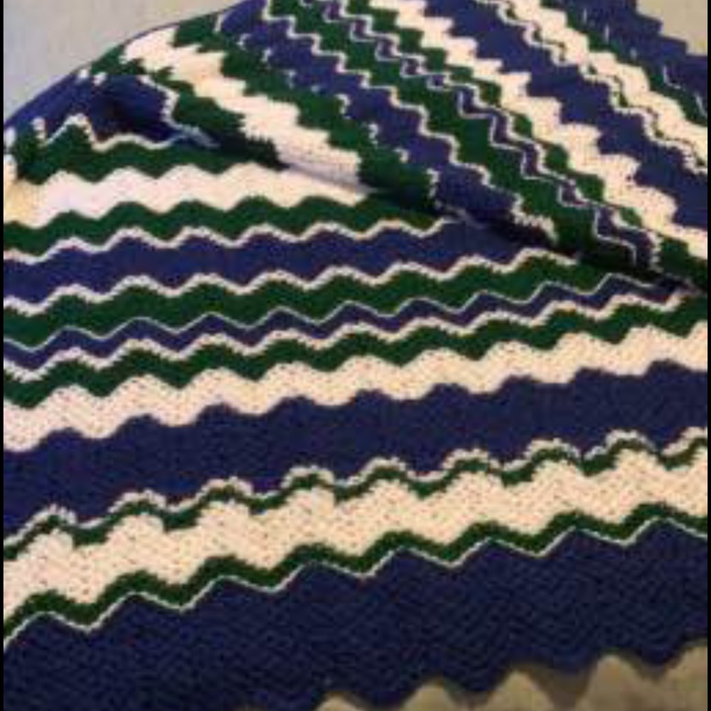 Crocheted Acrylic Afghan Throw 60”x55” Preowned